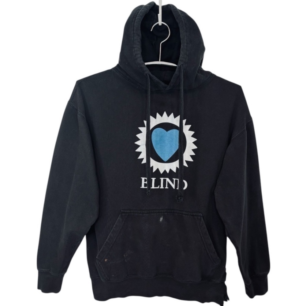 VINTAGE 90’s Blind Skateboards “Blind Heart” Graphic Black Hooded Sweatshirt